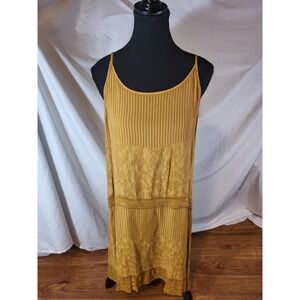 Vintage Double Decker Mustard Yellow Sleeveless Embroidered Summer Dress Size M